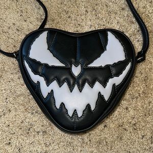 Love Pain & Stitches heart bag